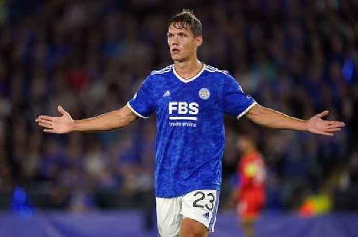 Leicester City defender handed transfer ultimatum by international manager