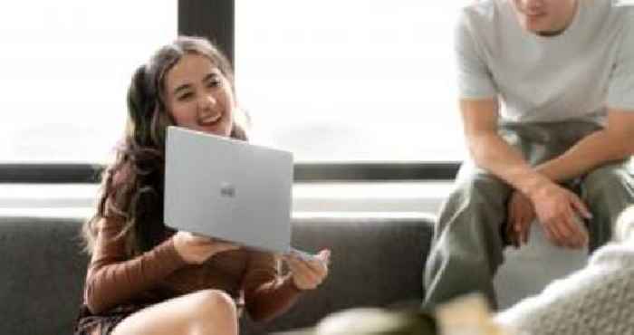 Microsoft Announces the New Surface Laptop Go 2