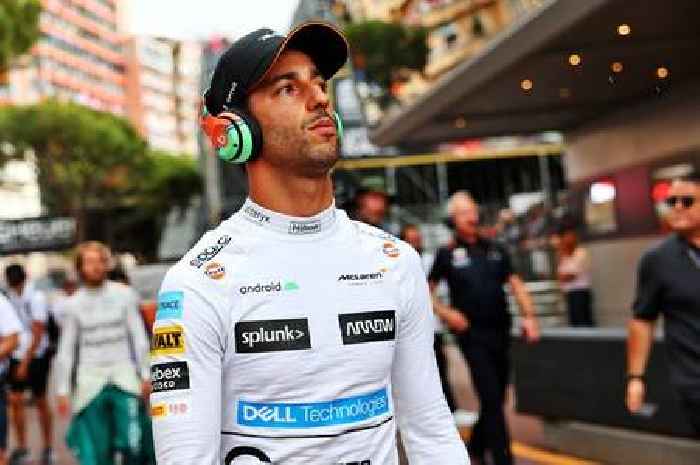 Daniel Ricciardo told Lando Norris is 'destroying him' with McLaren driver under threat