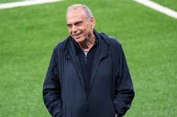 Avram Grant charges £2 to text him on Cameo as he tops site's priciest football stars