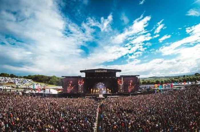 Live Download updates as 85,000 rock fans start arriving for festival