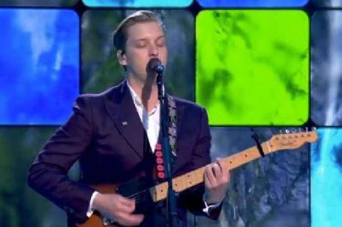 George Ezra breaks silence on being forced to change lyrics for Jubilee