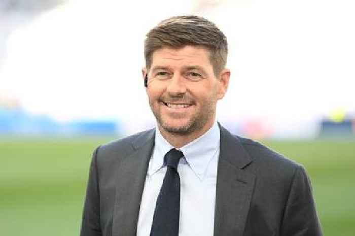 Steven Gerrard meets up with Hollywood star on holiday after transfer hint dropped