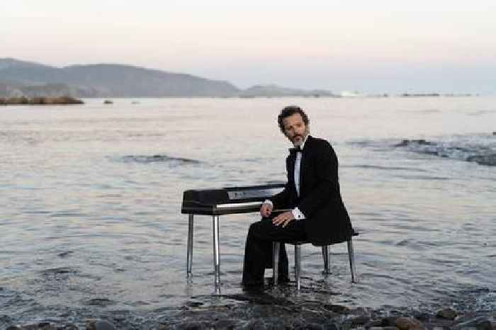 Bret McKenzie Shares New Single 'Dave's Place'