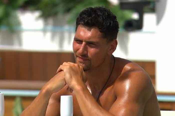 Love Island’s Jacques threatens to ‘flatten’ new boy Jay Younger after sly jibe