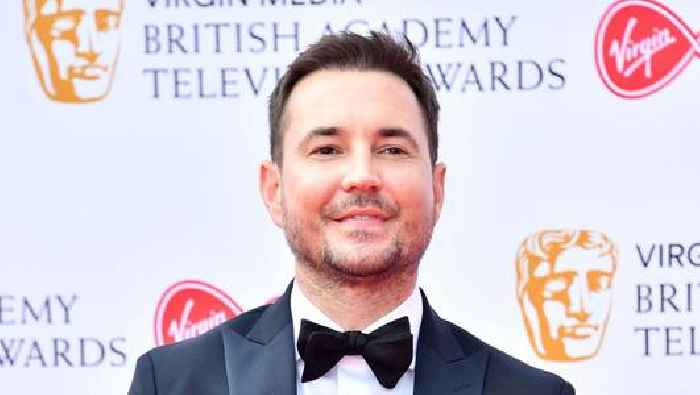 Line of Duty star Martin Compston denies singing IRA song at Celtic fan convention