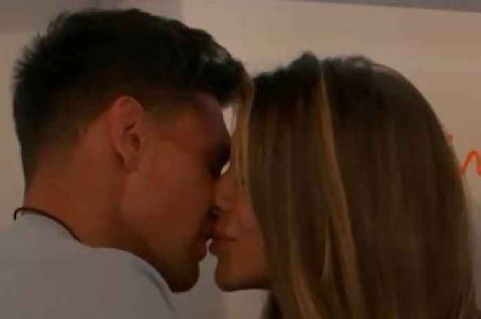 ITV2 Love Island fans distracted by same thing as Jay and Ekin-Su share secret kiss