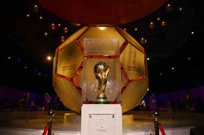 When will the Premier League and Championship pause for the World Cup?