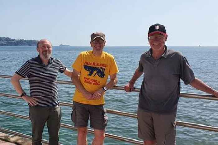 The Torquay United Yellow Army Podcast goes on a Jolly Boys' Outing