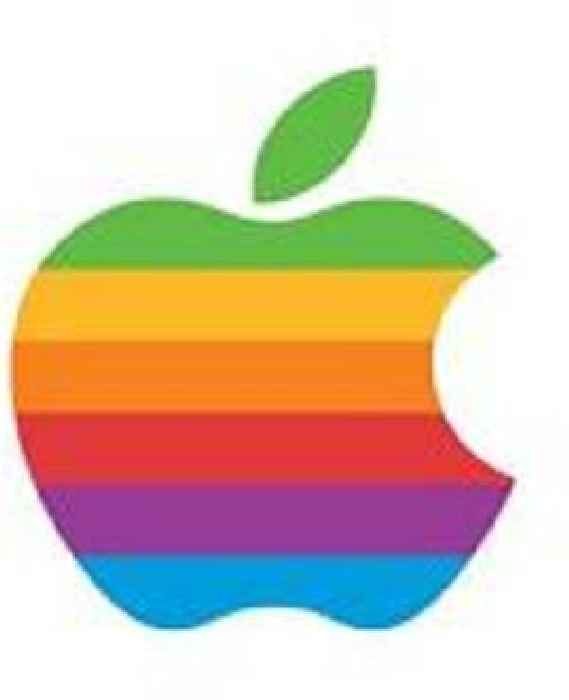 Apple Store workers vote to form first US Apple union