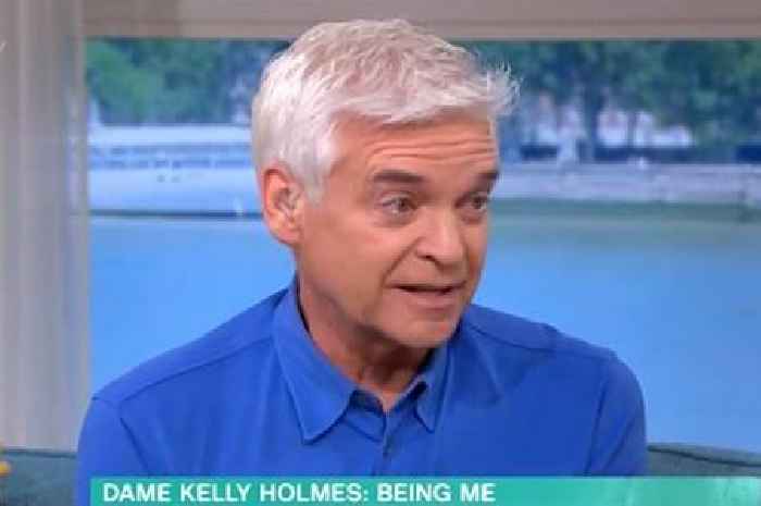 Phillip Schofield breaks down in tears to Dame Kelly Holmes as she comes out