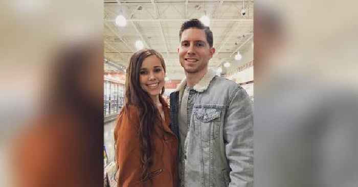 Jessa Duggar & Her Husband Ben Seewald Shock Fans After Ordering Over The Top Drink During Night Out