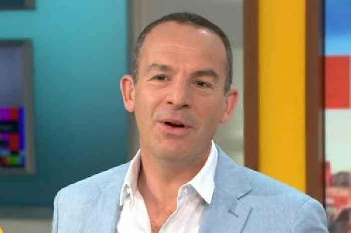 Martin Lewis slams energy companies over 'outrageous' early exit fees