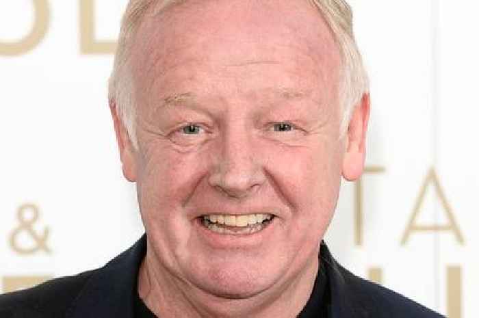 Les Dennis pays tribute to comedy partner fans may never know he had