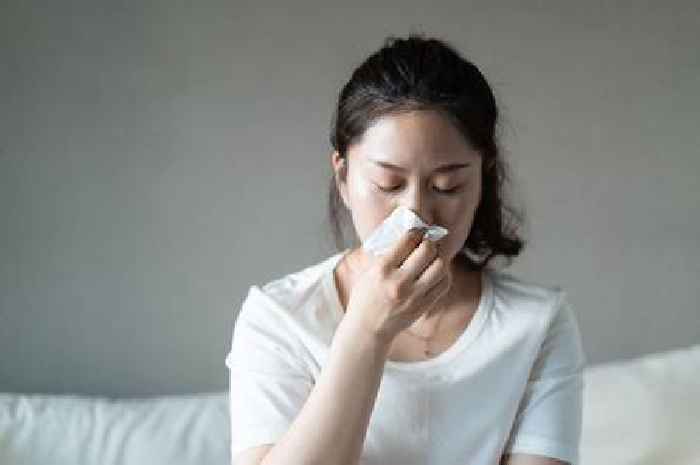 Covid Omicron symptoms vs hay fever - from stuffy nose to eye blisters