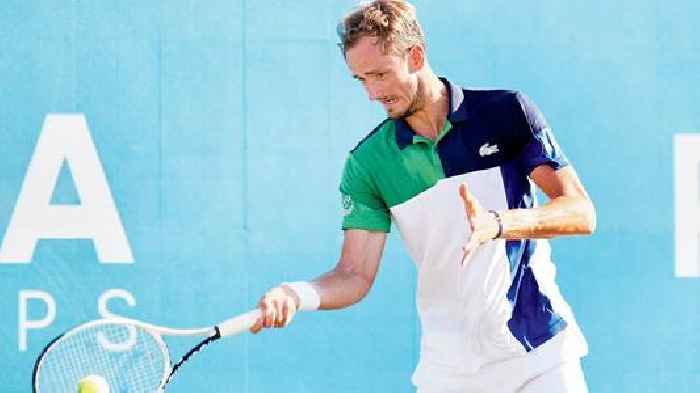 Mallorca Open: Daniil Medvedev out, Stefanos Tsitsipas enters semi-finals