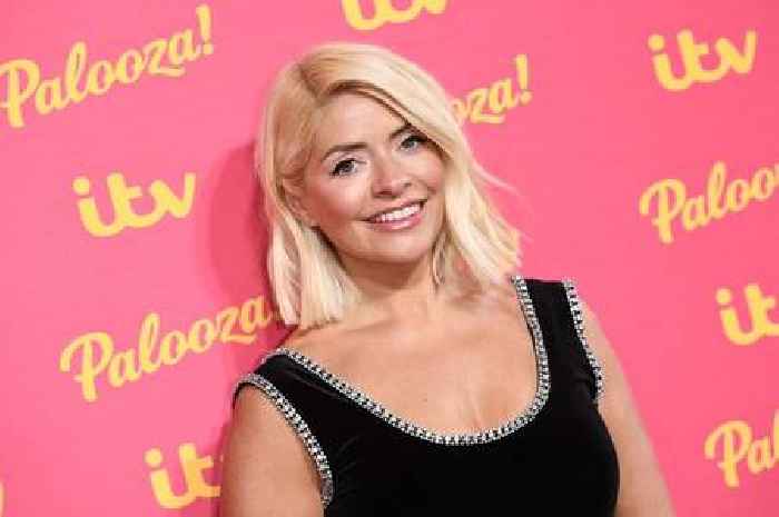 Holly Willoughby risks reigniting 'ugly' row with neighbours over '£2.8m home renovations'