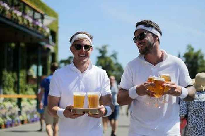 Wimbledon techno glitches cause carnage for fans buying booze and people using tickets