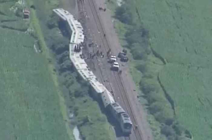 Three dead in Missouri as passenger train derails after striking lorry