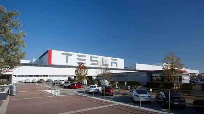 Tesla Lays Off 200 Autopilot Workers, Closes San Mateo Facility