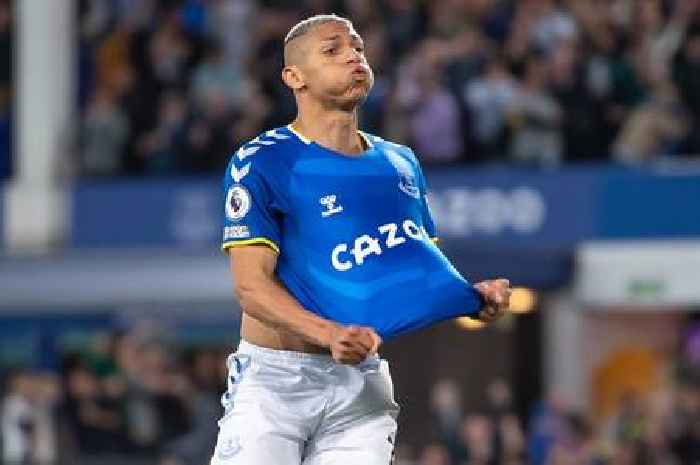 Richarlison drops massive hint he's leaving Everton in reply to upset young fan