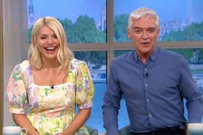 ITV This Morning's Phillip Schofield and Holly Willoughby in hysterics as boss walks in on interview