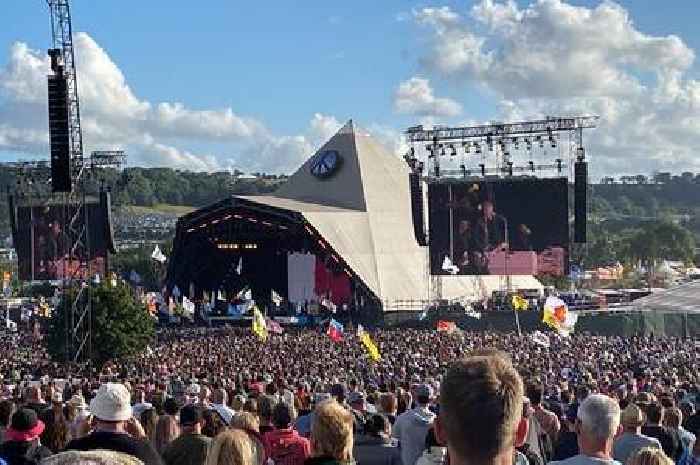 Glastonbury 2022: Festival-goers complain of 'dangerous crush' and overcrowding
