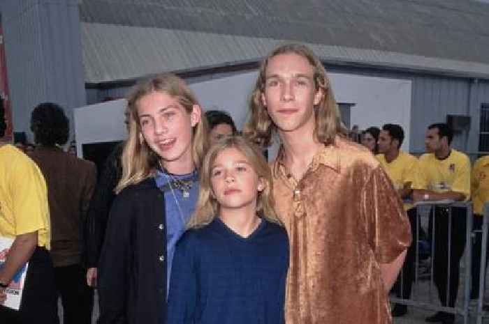 The Lateish Show viewers floored as boy band Hanson look unrecognisable
