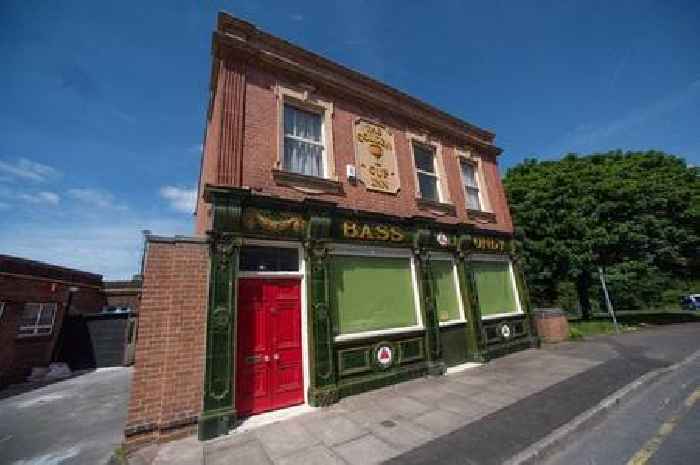 Stoke-on-Trent pub remains closed as reopening delayed