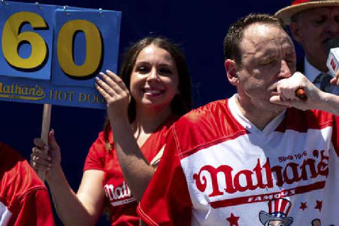 Joey Chestnut Is Chomp Champ Again In July 4 Hot Dog Contest
