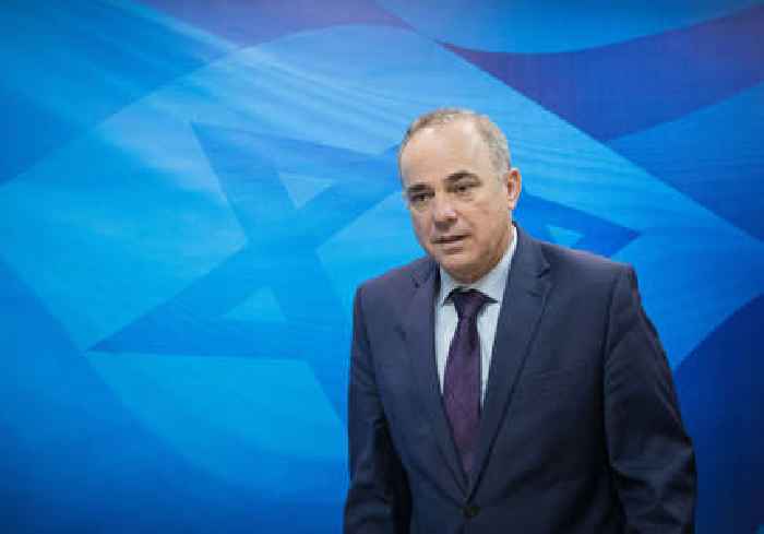 Veteran Likud MK Yuval Steinitz announces retirement from politics