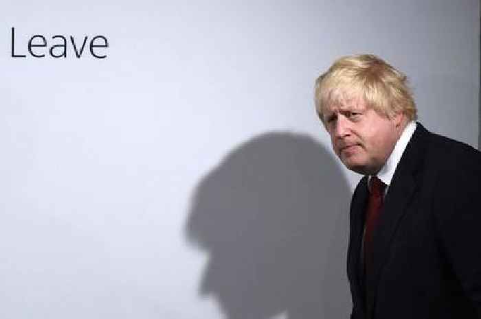 Who will take over from Boris Johnson as he resigns as leader of the Conservative party?