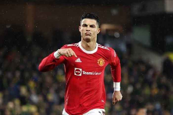 Cristiano Ronaldo to Chelsea transfer: £14m bid, Man United warning, pre-season hint