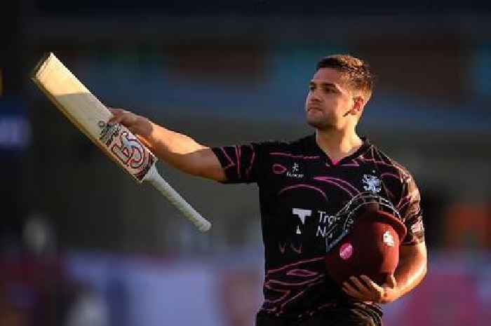 Somerset rewrite record books in 191-run win over Derbyshire to reach Finals Day