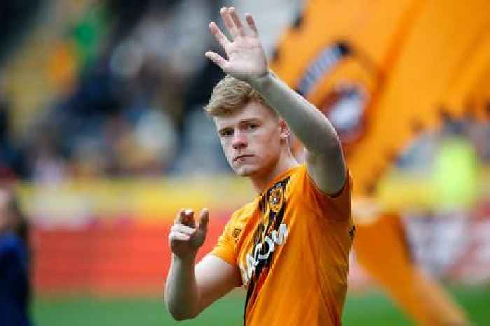 Keane Lewis-Potter departs Hull City for Premier League in club-record deal