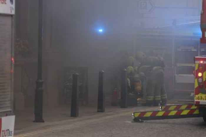 Trafalgar Square fire sees scores evacuated after blaze takes hold in pub