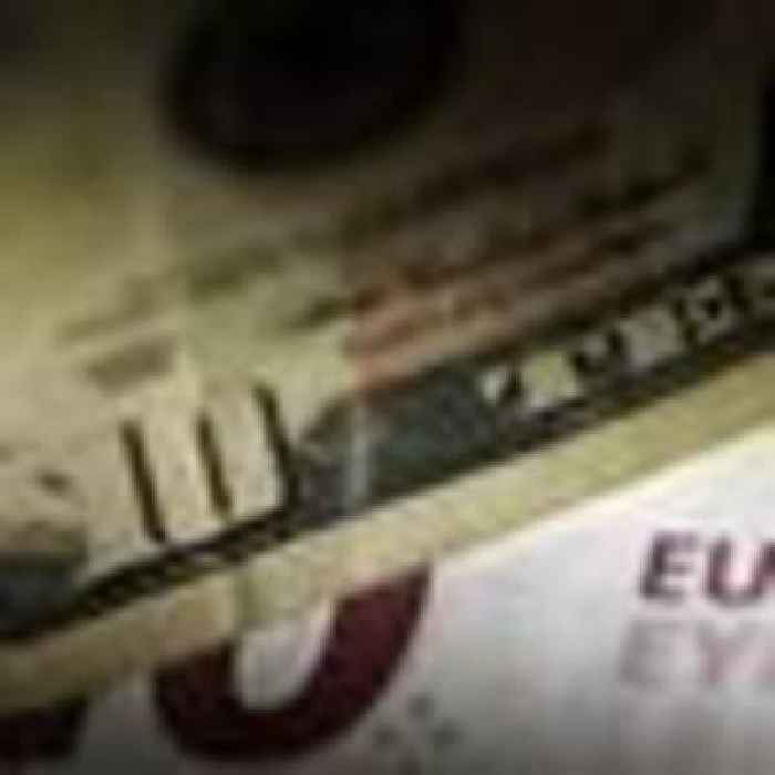 Euro on brink of parity with dollar as recession fears mount