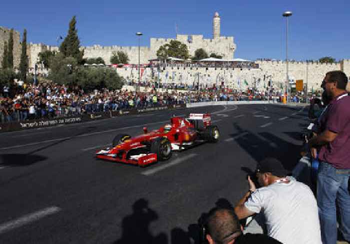 Robert Shwartzman flies the flag for Israel at Ferrari F1 test