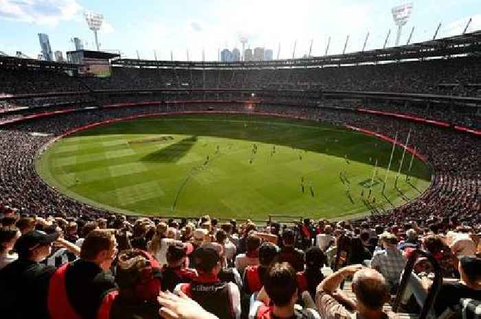Man Utd to play friendly vs Melbourne Victory in stadium bigger than Wembley