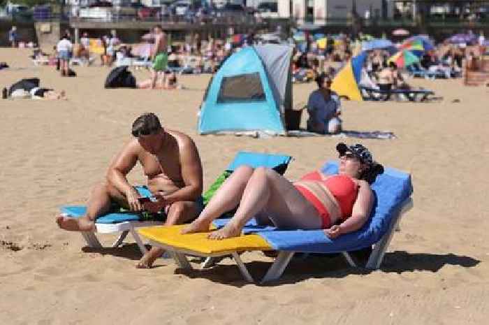 Government sends out ‘ferocious heat’ warning as UK's first red extreme heat issued