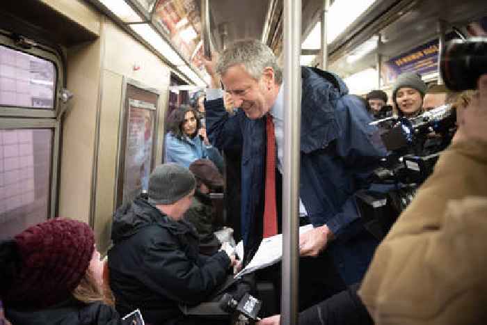 De Blasio drops out of crowded congressional race, citing lack of support