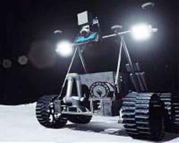 Wideband Lens for Lunar Rover microscope