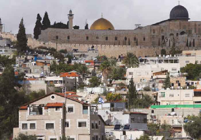 High Court partially accepts appeal by Palestinian family facing eviction in Silwan