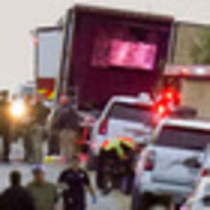 People smuggling tragedy: Two men charged after migrants die in hot truck in Texas