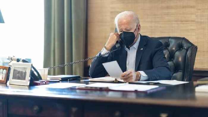 Biden's COVID Symptoms Improve; WH Shows Him Working Phones