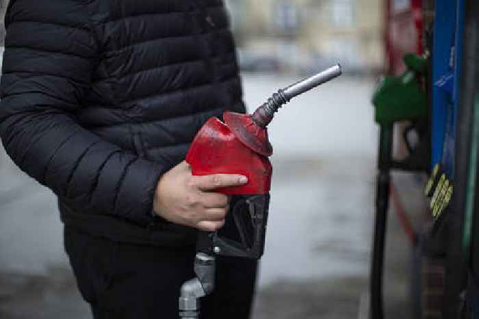 Some NJ gas prices dip below $4. In 2022, somehow, that's good news