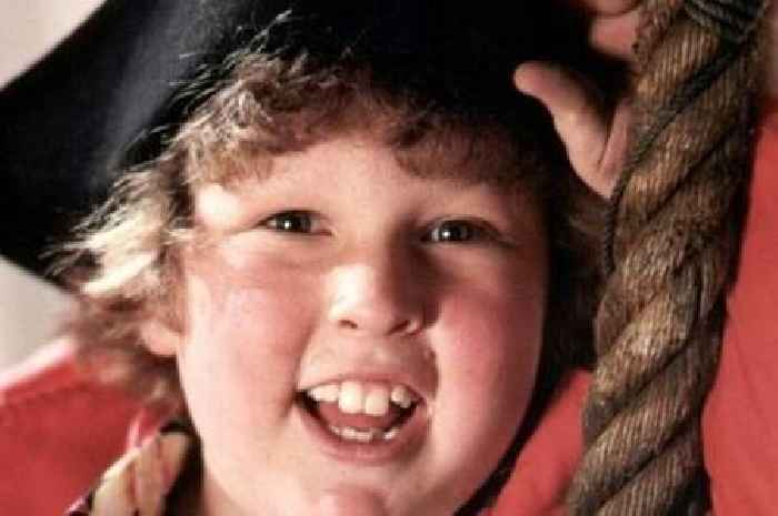 Chunk from The Goonies unrecognisable as he sports new look in a different industry