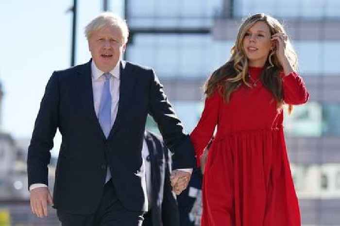 Boris Johnson and Carrie to 'throw wedding party' at 'Tory donor's mansion'