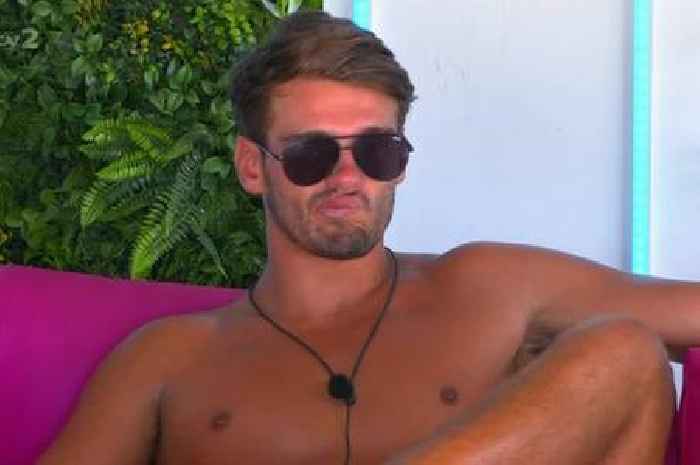 Love Island star Jacques O'Neill 'gives up' on Paige Thorne