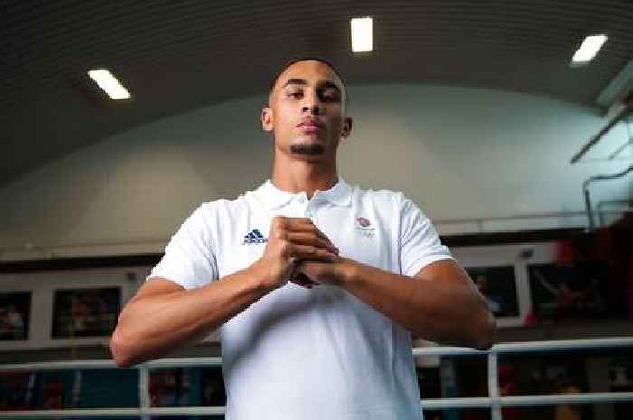 Boxer managed by Anthony Joshua is being coached by Tyson Fury’s trainer ahead of debut